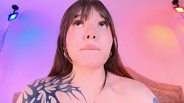 Fluffy_Bubble21 webcam