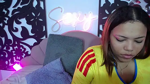 horny_babyss webcam