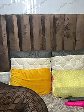 DarkBerryDiamond255 webcam