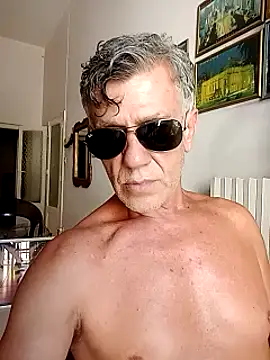 ElegantSensual webcam