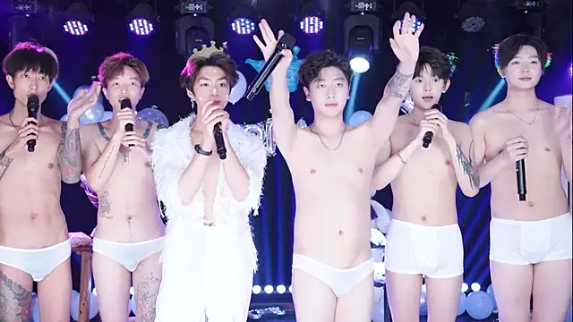 AOA-boy webcam