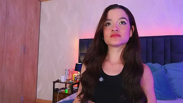 LucyFlame webcam