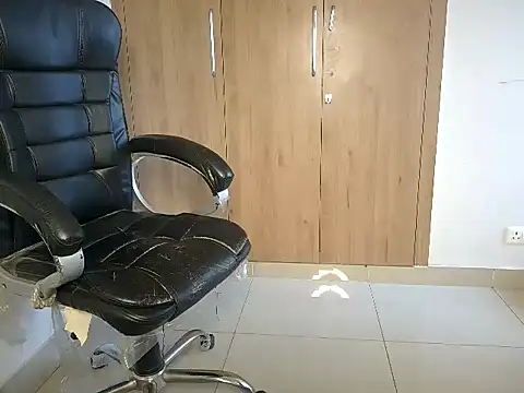 Sexynaina3 webcam