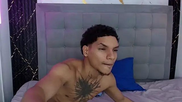 kai_storm77 (M twink) - SHOW OIL!!!!