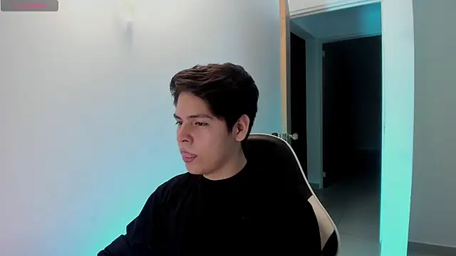 Asta_YunoXXX webcam