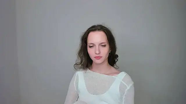 Ariadna_Shy webcam