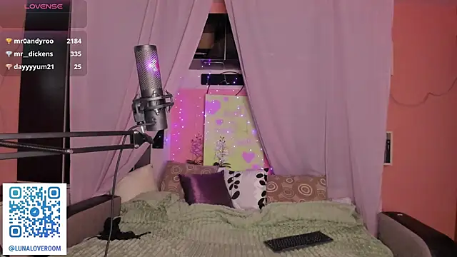 Luna_Reid webcam