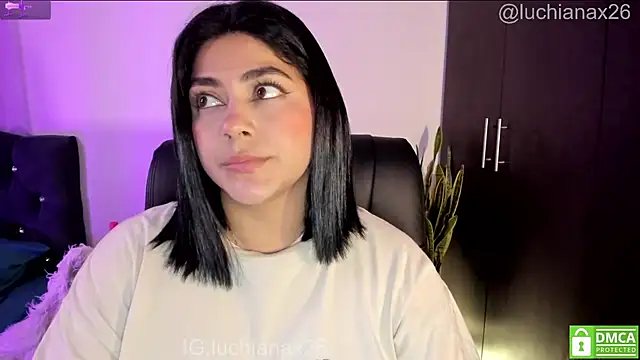 lucy26_ webcam
