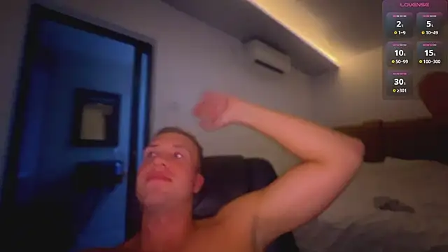 tommy_cumfinger webcam
