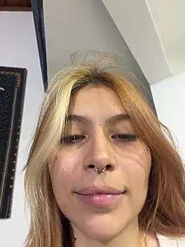 YunoRose_ webcam