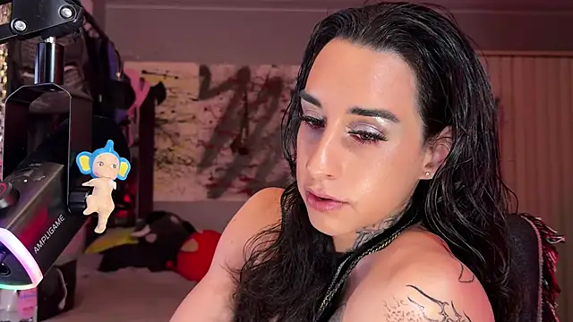 xoFrankie webcam
