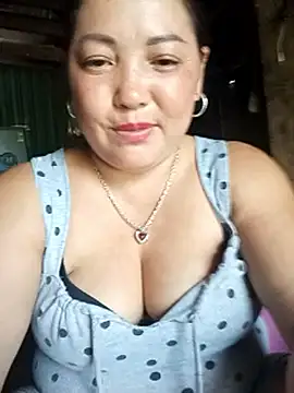 sary-hot2x webcam