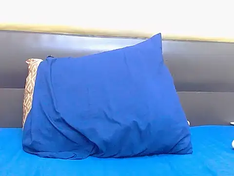 SexyBoobs44DD webcam