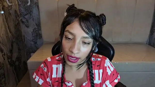 Adarasuri_v webcam