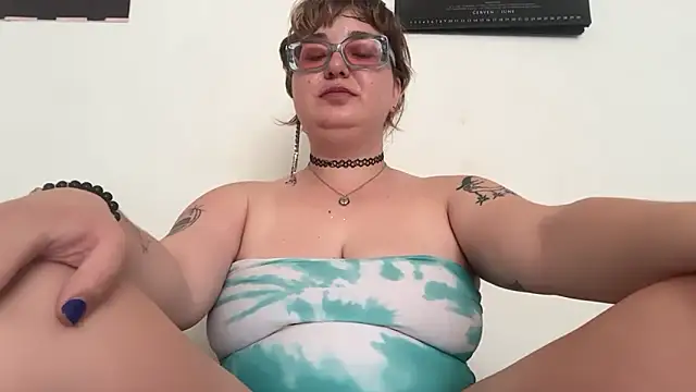mysteradecadent webcam