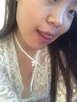 qingti520-18girl webcam