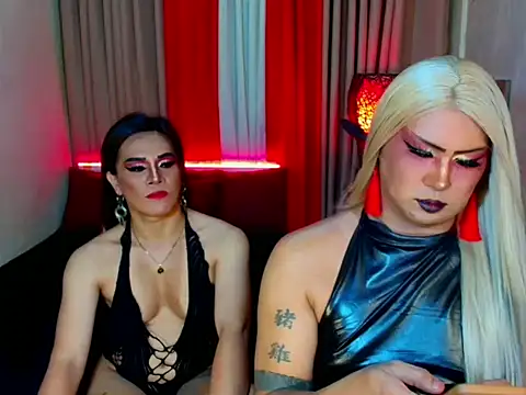 Wildest_Slave_Huntress webcam