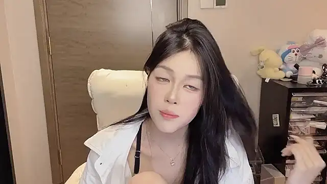 Koi-00 webcam