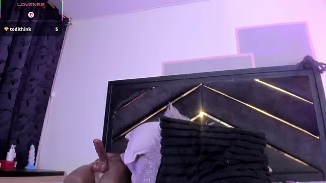 april_jones05 webcam