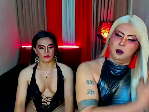 Wildest_Slave_Huntress webcam