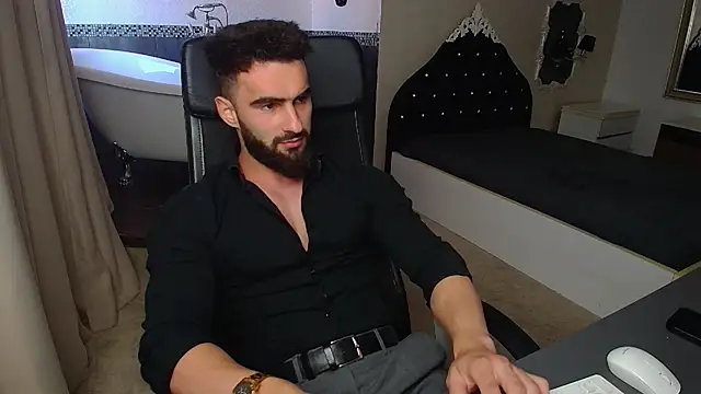 MicahLane live cam on StripChat