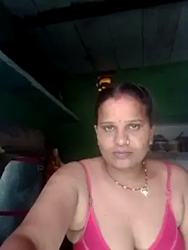 Shivani09900 webcam