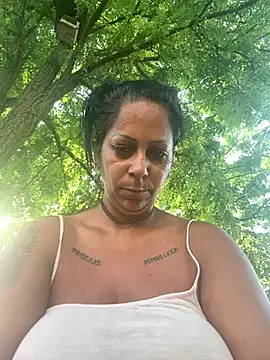 wildfarmbabe webcam