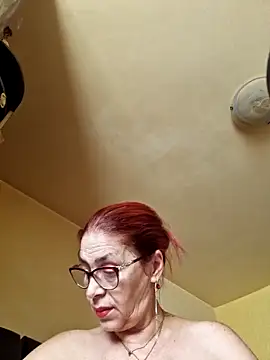 Love_Tina_Forever webcam