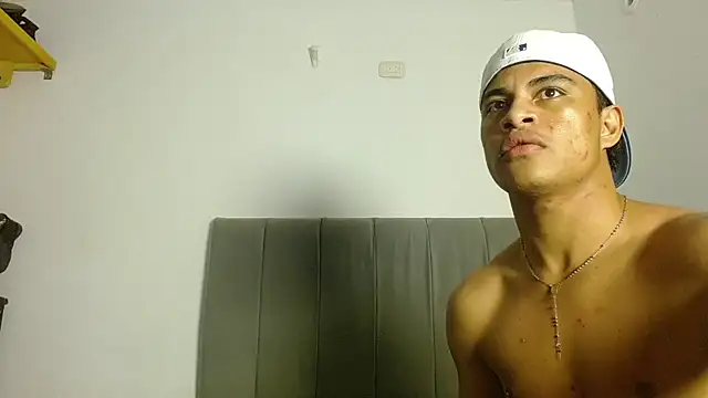 Jose_And_Daniel webcam