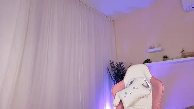 BetsyGonzale webcam