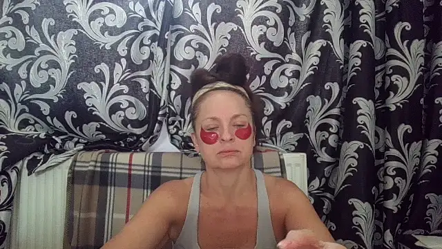 LindaStarS webcam