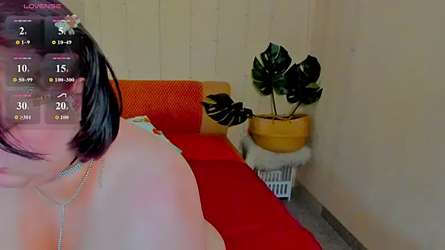 Blossom_Soniya webcam