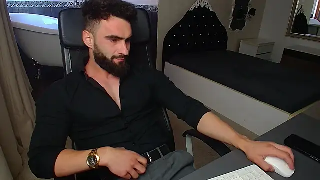 MicahLane live cam on StripChat