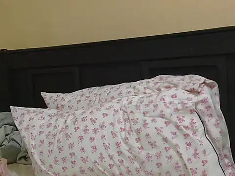 kinkydolll webcam