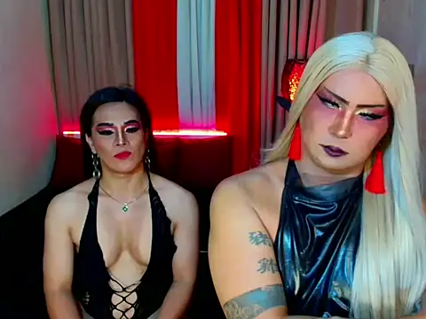 Wildest_Slave_Huntress webcam