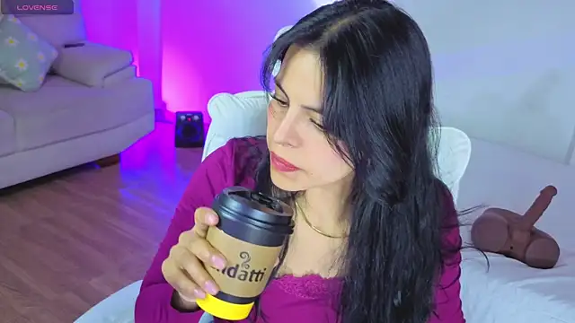 Eliie_Ruizz webcam