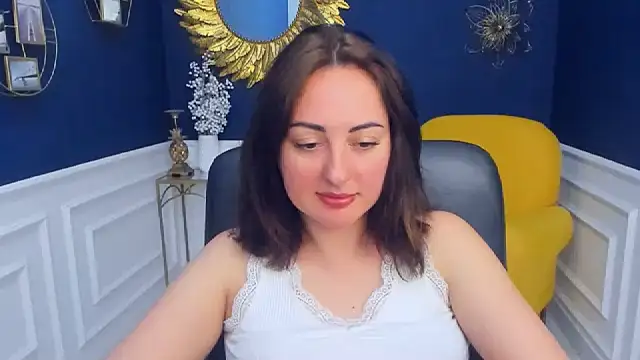 NoraSimons webcam