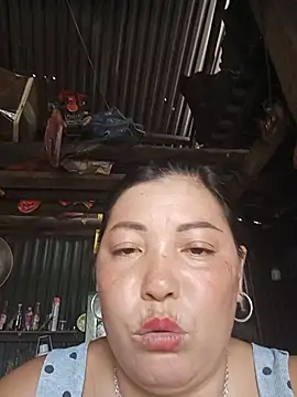 sary-hot2x webcam