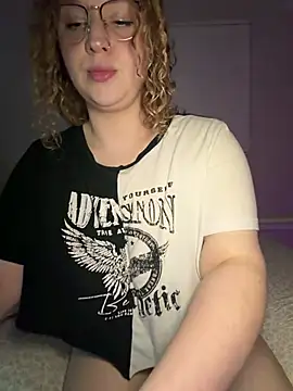 EmmieRae webcam