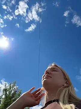 AmmyHot webcam