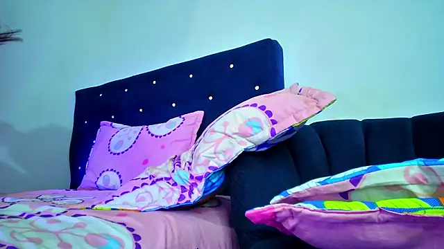 Aliice_Doll webcam