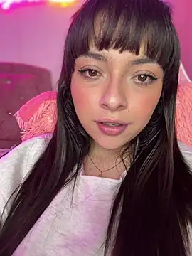 Yovng___Lau webcam