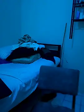 RodeMud live cam on StripChat