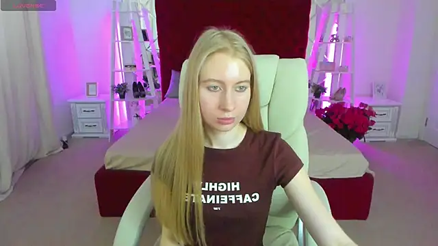 Alina_Blonde webcam