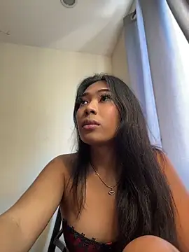 hugecock_tamira webcam