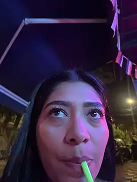 pocahontas6969 webcam