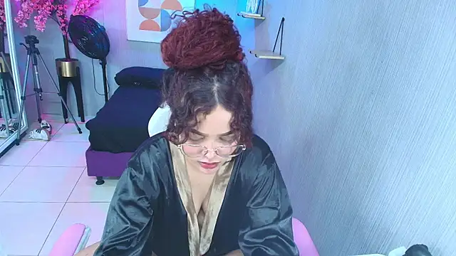 Maggy_t18 webcam