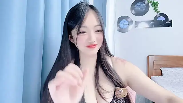 Winnie666999 webcam