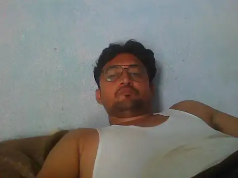 ROCOGUJUBULL webcam