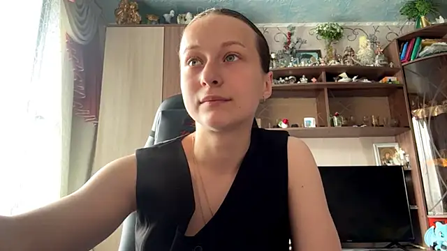 TaIliedGuest live cam on StripChat